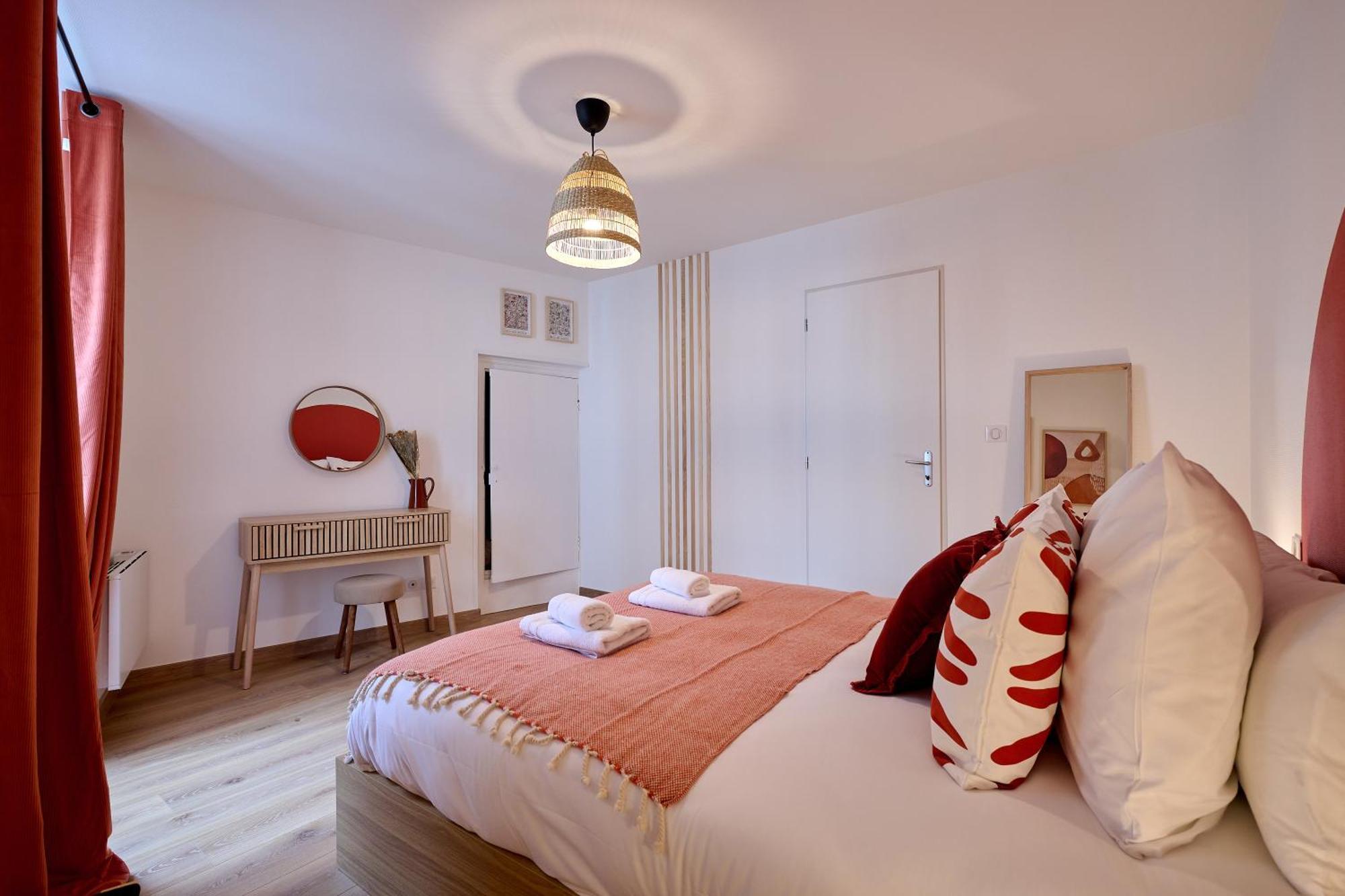 Le Oliva Chez Les M By Primo Conciergerie Appartement Nevers Buitenkant foto